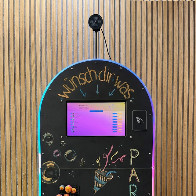 Jukebox-3000 mit Foto-Funktion: Kamera oben auf der Jukebox