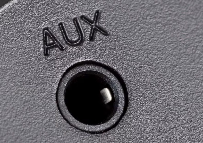 AUX-Eingang an der Anlage
